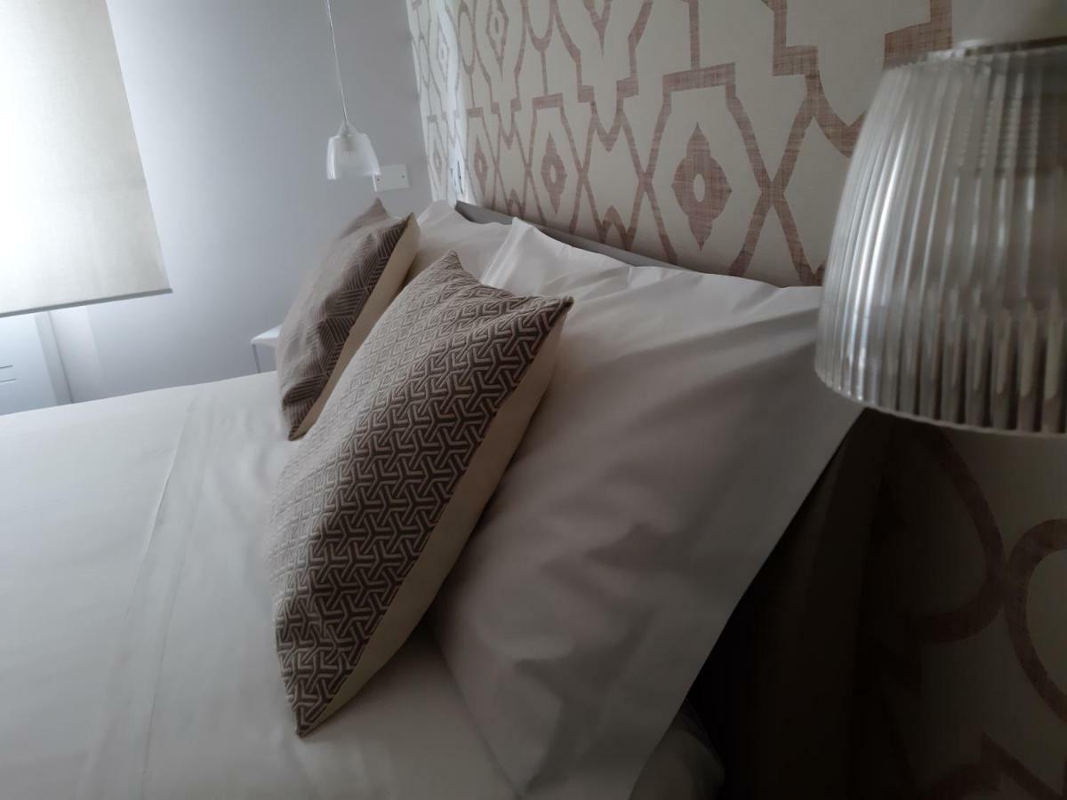 Mediterranean Concept House Hotel ลาสเปเซีย ภายนอก รูปภาพ